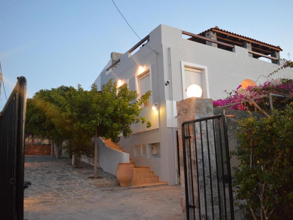 United Blue Resorts - White Sand Karteros Exterior foto