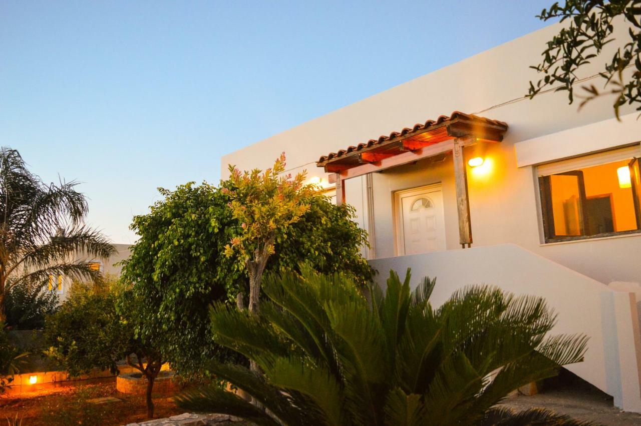United Blue Resorts - White Sand Karteros Exterior foto